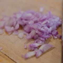 Cách làm Miến Xào Cua dai ngon, đổi vị cho bữa cơm nhà 