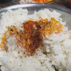 Cách Làm Cơm Chiên Chả Lụa Đơn Giản Ngon Miệng