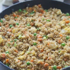 Cách làm Cơm diêm mạch chiên rau củ