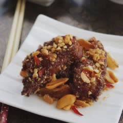 Cách Làm Sườn Chiên Đậu Phộng Đơn Giản Ngon Cơm