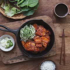 Cách làm Thịt Ba Chỉ Áp Chảo Sốt Cay giòn giòn đậm đà