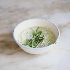 Cách làm Thịt Ba Chỉ Áp Chảo Sốt Cay giòn giòn đậm đà