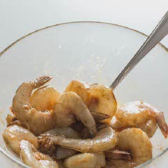 Cách làm Tôm chiên sốt me