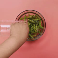 Cách làm đậu nành lông luộc thảo mộc