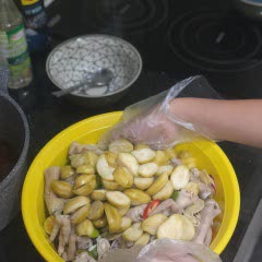 Cách Làm Chân Gà Cóc Non Ngâm Sả Tắc