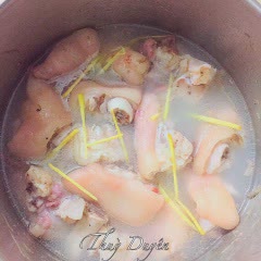 Cách làm móng giò ngâm chua ngọt