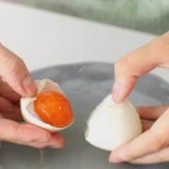 Cách Làm Trứng Muối Khô Tại Nhà Thơm Ngon An Toàn