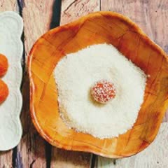 Cách làm mứt cà rốt bọc dừa