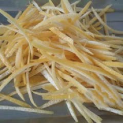 Cách làm mứt cà rốt vỏ cam