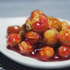 Cách làm Mứt Sơ Ri thơm ngon lạ miệng cho ngày Tết