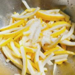 Cách làm mứt vỏ bưởi ngọt thanh