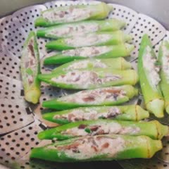 Cách làm Đậu bắp nhồi thịt sốt cà chua