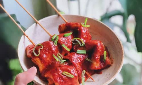 Cách làm Chả Cá Sốt Cay Hàn Quốc đậm đà hương vị ngon ngon 