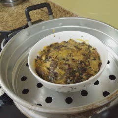 Cách làm chả cua hấp miến