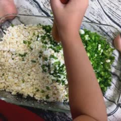 Cách làm Chả Giò Bắp giòn rụm bằng nồi chiên không dầu 