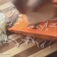 Cách làm chả giò chiên nhân thịt trứng
