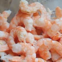Cách làm chả giò hải sản chiên giòn rụm