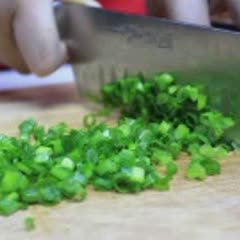 Cách Làm Chả Giò Nhân Thịt Nấm Chiên Giòn Rụm