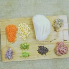 Cách làm chả giò tôm bắp