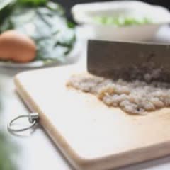 Cách làm chả lá lốt tôm thịt