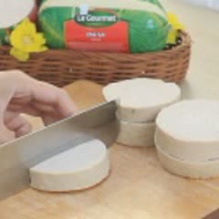 Cách bày Chả Lụa Dưa Hành đẹp mắt chiêu đãi khách ngày Tết 
