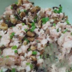 Cách Làm Nem Gà Cuốn Vỏ Bánh Gối Cho Bữa Tiệc