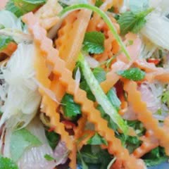 Cách làm gỏi bưởi tôm mực khô