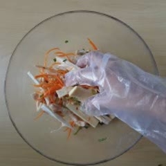 Cách làm Gỏi gà củ hũ dừa