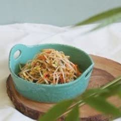 Cách Làm Gỏi Giá Đỗ Kiểu Hàn Thanh Mát Ngon Miệng