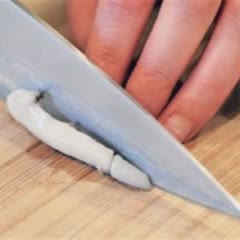 Cách Làm Gỏi Mực Ớt Chuông, Giòn Ngon Sần Sật