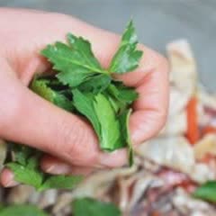 Cách Làm Gỏi Mực Ớt Chuông, Giòn Ngon Sần Sật