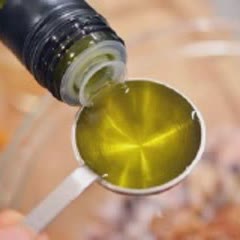 Cách Làm Gỏi Mực Ớt Chuông, Giòn Ngon Sần Sật
