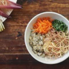 Cách làm Gỏi nghêu bắp chuối 