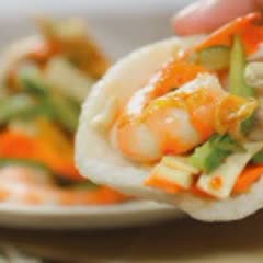 Cách làm Gỏi Tôm Thịt với củ hũ dừa đậm đà cho bữa tiệc
