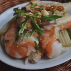Cách làm nộm bông súng tôm thịt