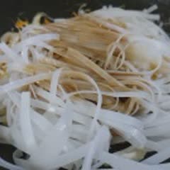 Cách Làm Pad Thái Chay Mới Lạ, Đơn Giản Tại Nhà
