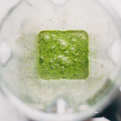 Cách làm nước sốt ngò cay