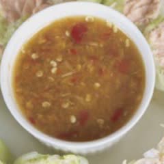 Cách làm Sốt chua cay mặn ngọt chấm cá hồi