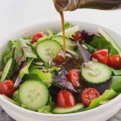 Cách làm Sốt giấm đen trộn salad