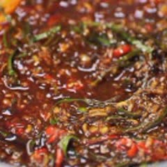 Cách làm trứng ốp la sốt tomyum