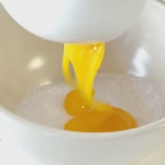 Cách Làm Bánh Tráng Chấm Sốt Trứng Cút Ăn Là Ghiền