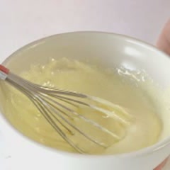 Cách Làm Bánh Tráng Chấm Sốt Trứng Cút Ăn Là Ghiền