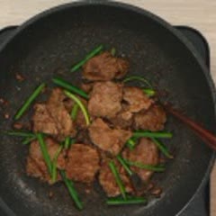 Cách Nấu Mì Udon Bò Áp Chảo Thơm Ngon Và Hấp Dẫn Tại Nhà