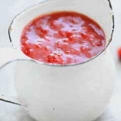 Cách làm Sốt dâu tây chua ngọt