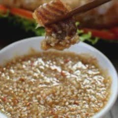 Cách làm Sốt mắm gừng mè rang