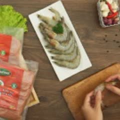 Cách Làm Món Tôm Cuộn Ba Rọi Xông Khói Nướng Sa Tế 