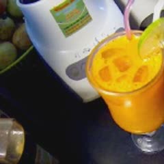 Cách làm nước ép cà rốt mix chanh dây