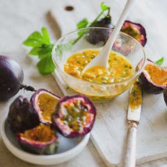 Cách làm Nước Ép Chanh Dây cùng lá bạc hà mát lạnh