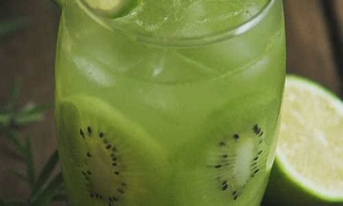 Cách làm nước ép kiwi