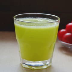 Cách làm nước ép táo và cần tây